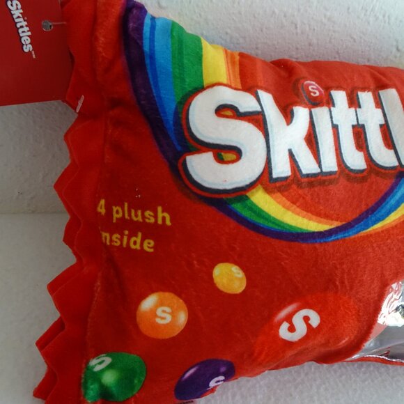 Skittles Red Throw Pillow Mini Plush Candy Pieces Inside Iscream Zipper - Picture 3 of 7